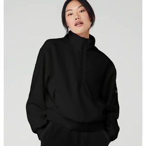 Alo Yoga Micro Sherpa Solstice Coverup XS Black! Like new!